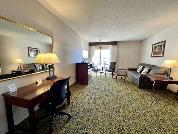 Suite - Salt Lake Plaza Hotel at Temple Square