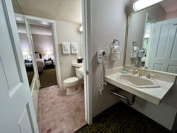 Suite - Salt Lake Plaza Hotel at Temple Square