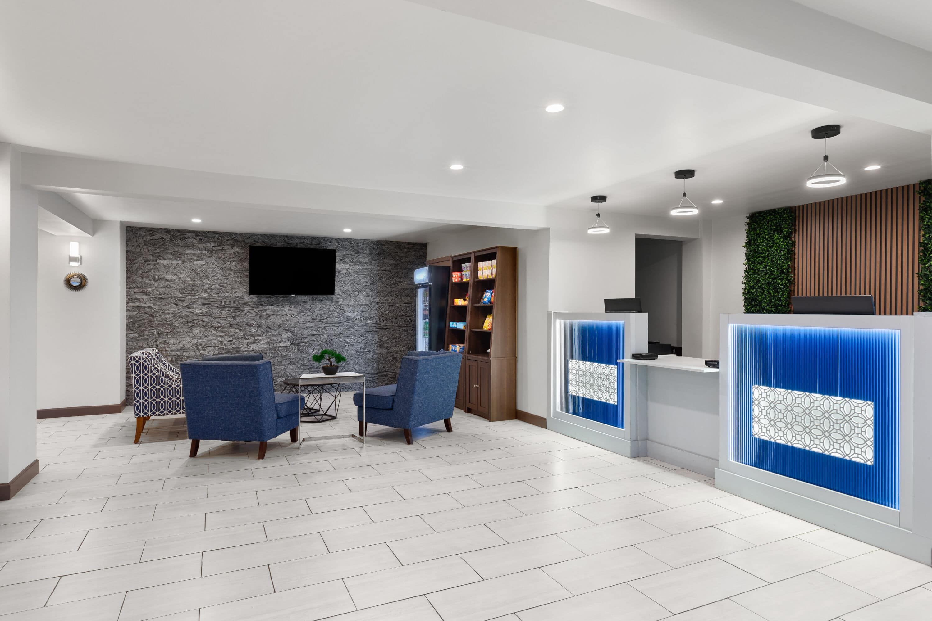 Lobby | Baymont by Wyndham Dothan