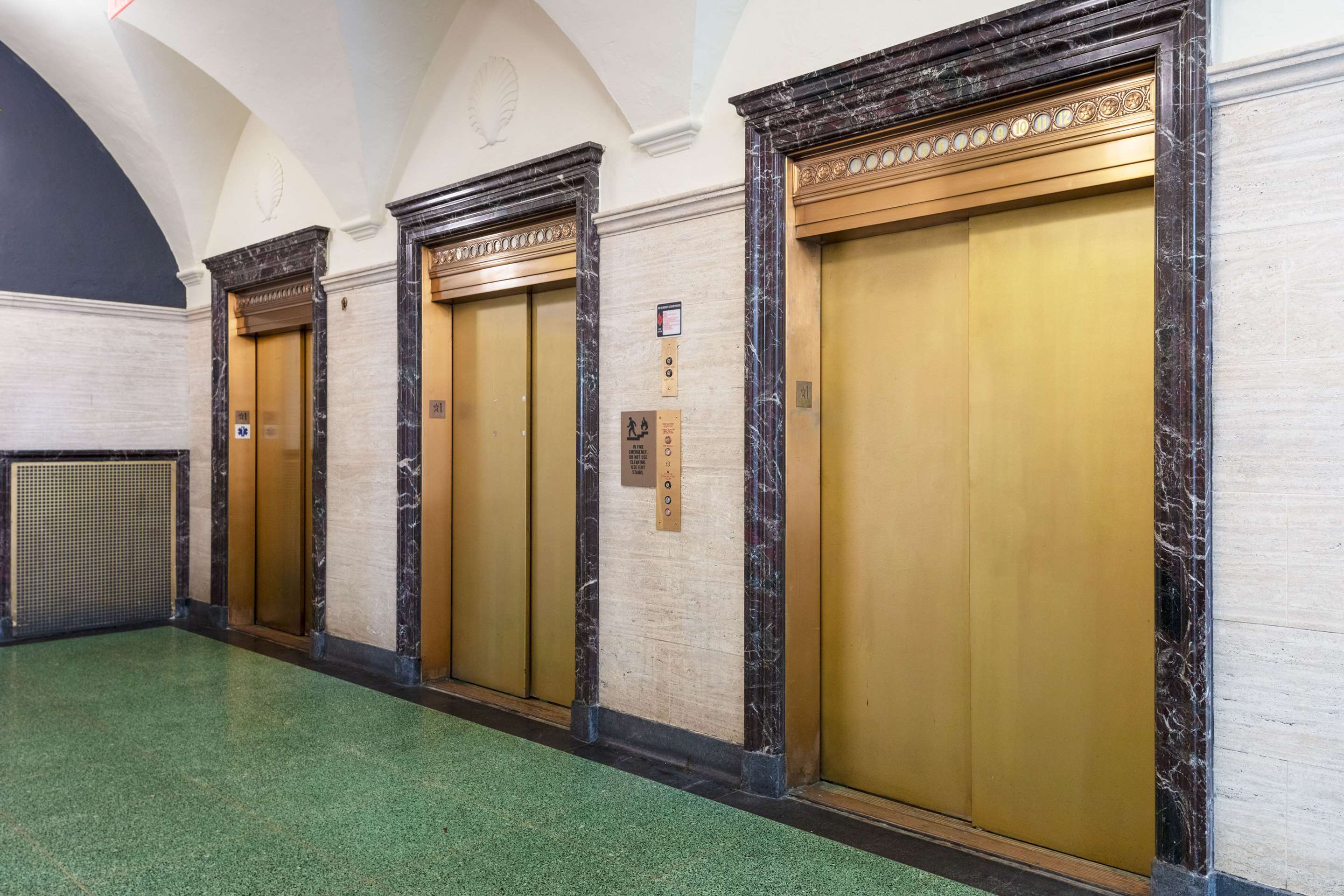 Lobby | Home2 Suites by Hilton St. Louis Downtown