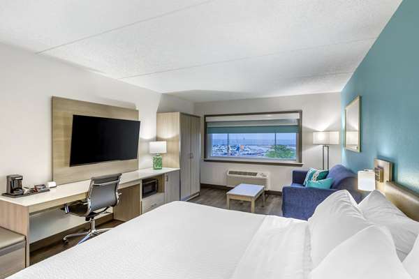 Suite - Harborview Hotel Port Washington