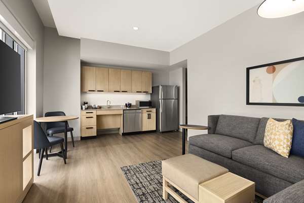 Suite - Hyatt Place Hotel Oceanfront Virginia Beach