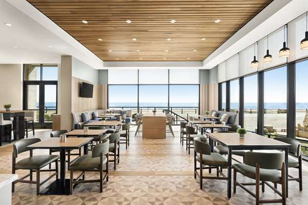 Restaurant - Hyatt Place Hotel Oceanfront Virginia Beach