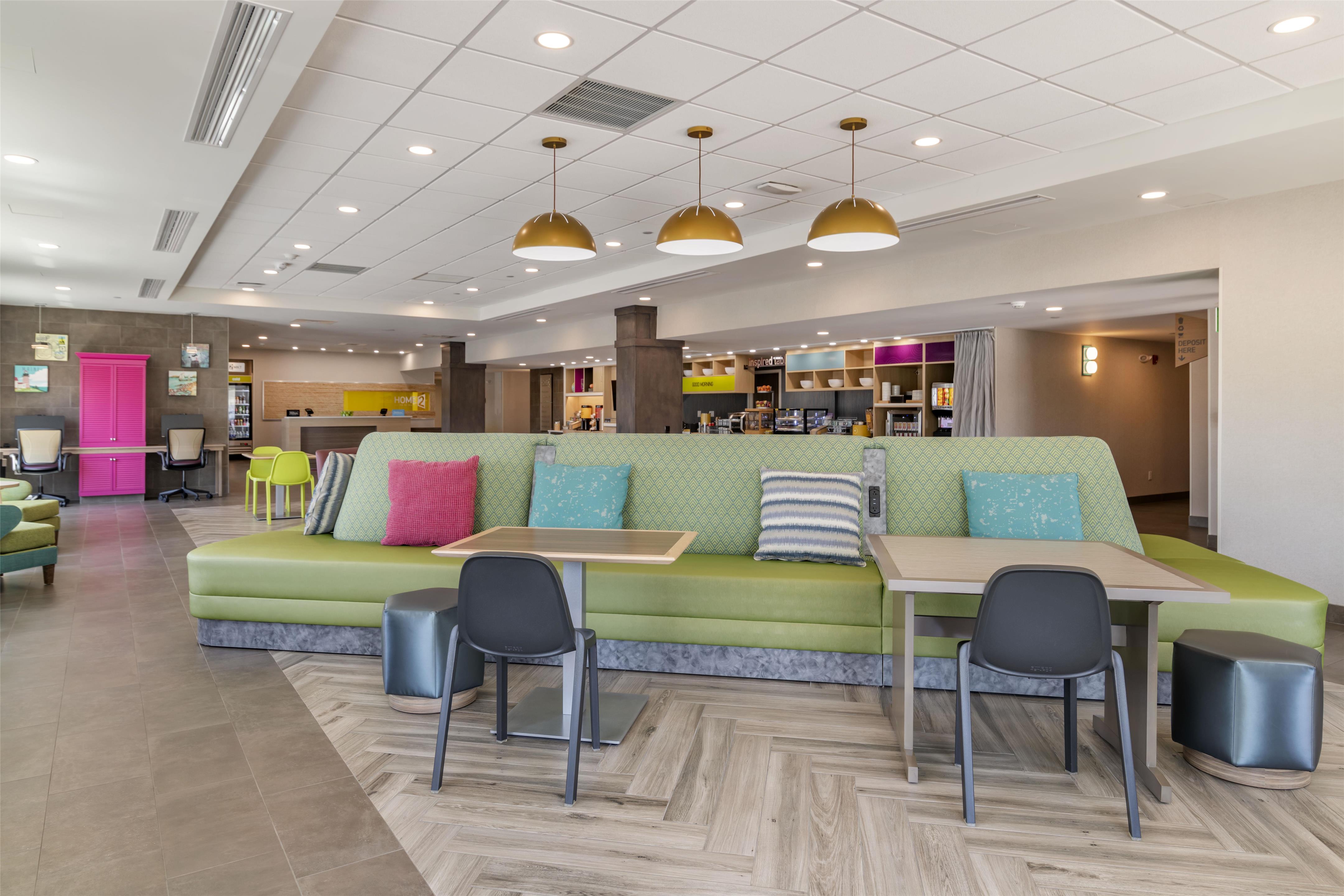 Lobby | Home2 Suites by Hilton Bangor
