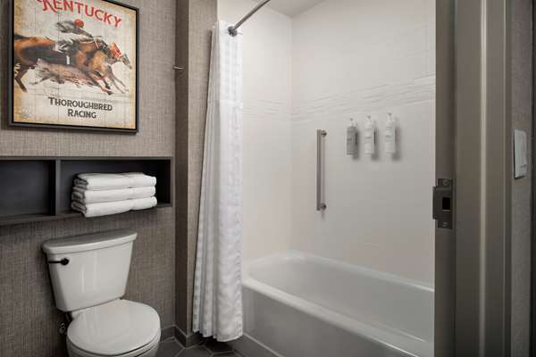  - Homewood Suites by Hilton Airport Louisville - I-65, Exit 132