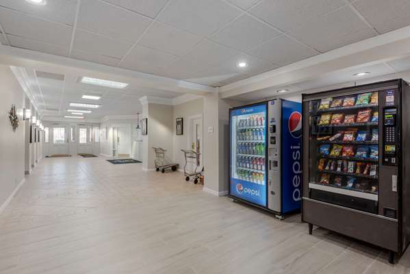  - Quality Inn New Hartford