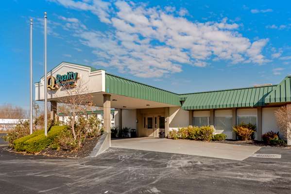 Exterior view - Quality Inn New Hartford