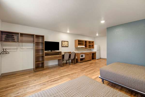  - WoodSpring Suites Convention Center Orlando - I-4, Exit 74A