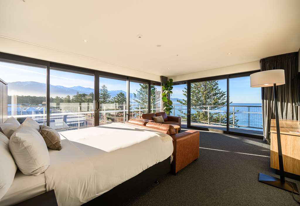 SUDIMA KAIKOURA-guestroom-Guest Room,Suite,On-Site.jpg
