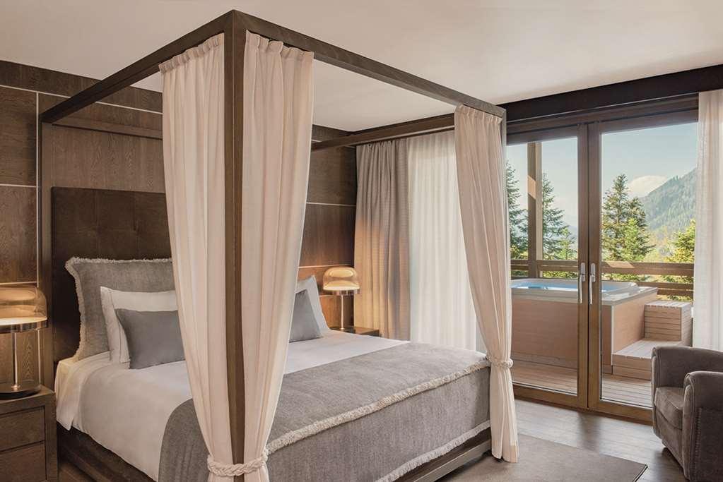 Guest photo