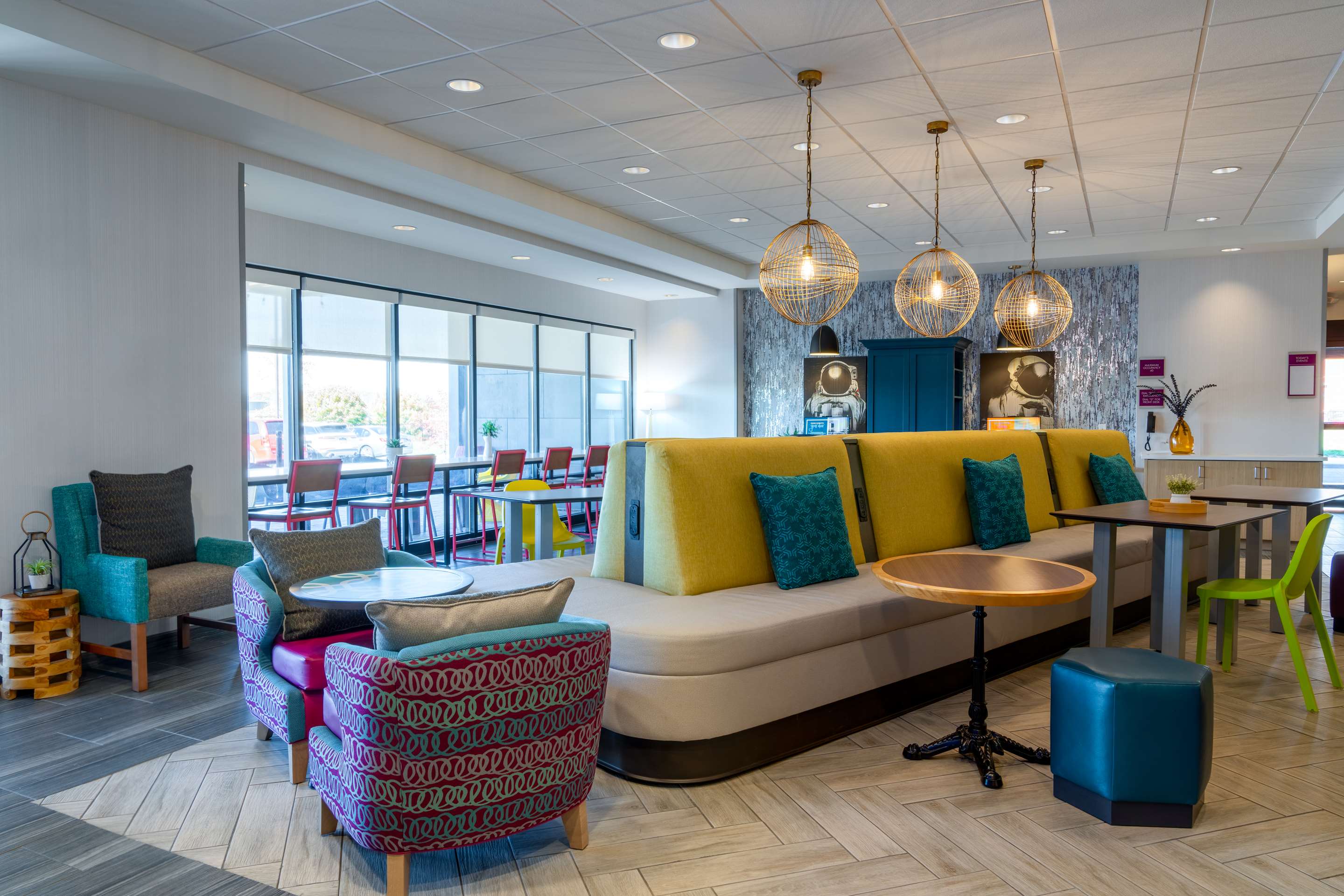 Lobby | Home2 Suites by Hilton Fredericksburg South