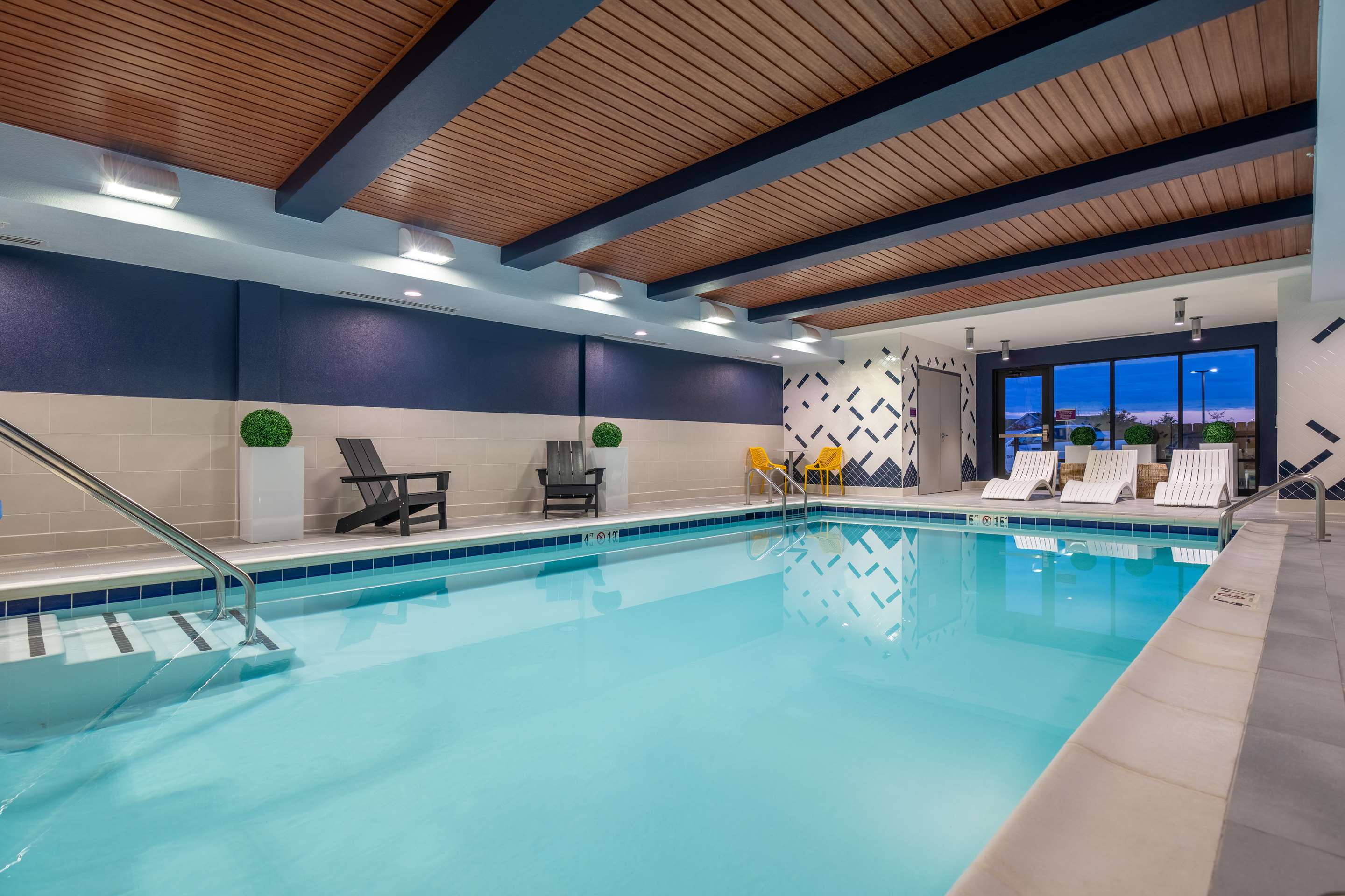 Pool | Home2 Suites by Hilton Fredericksburg South