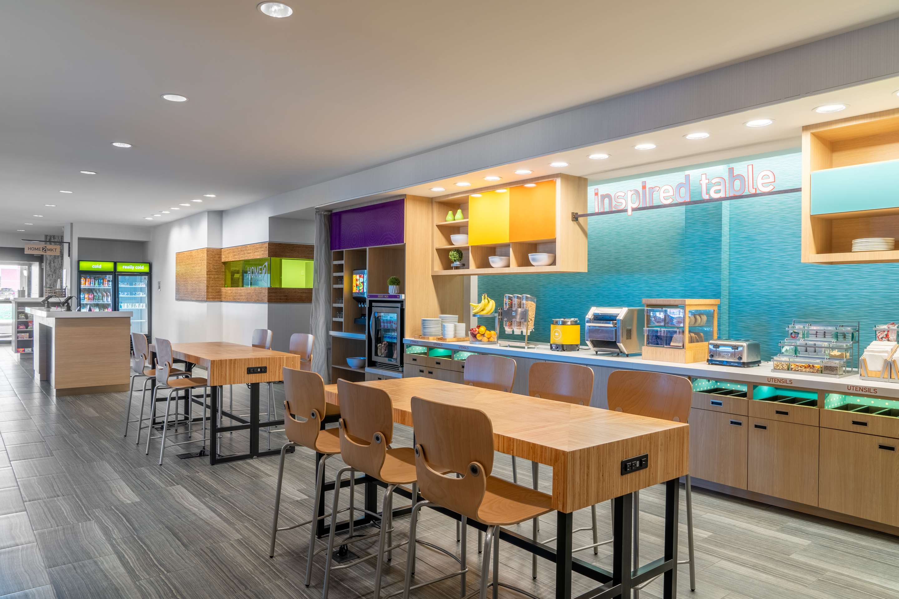 Breakfast Area | Home2 Suites by Hilton Fredericksburg South