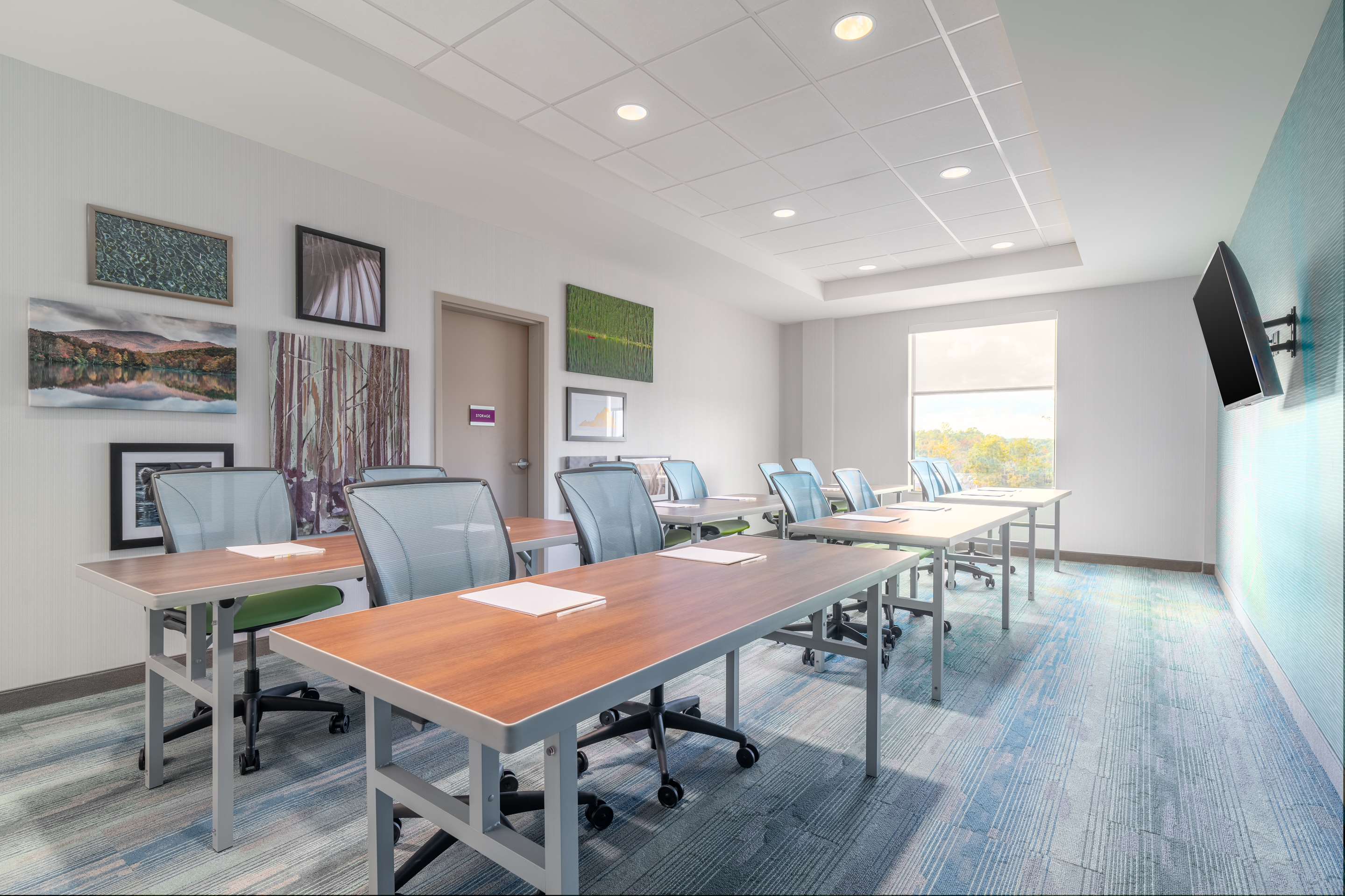 Meeting Room | Home2 Suites by Hilton Fredericksburg South