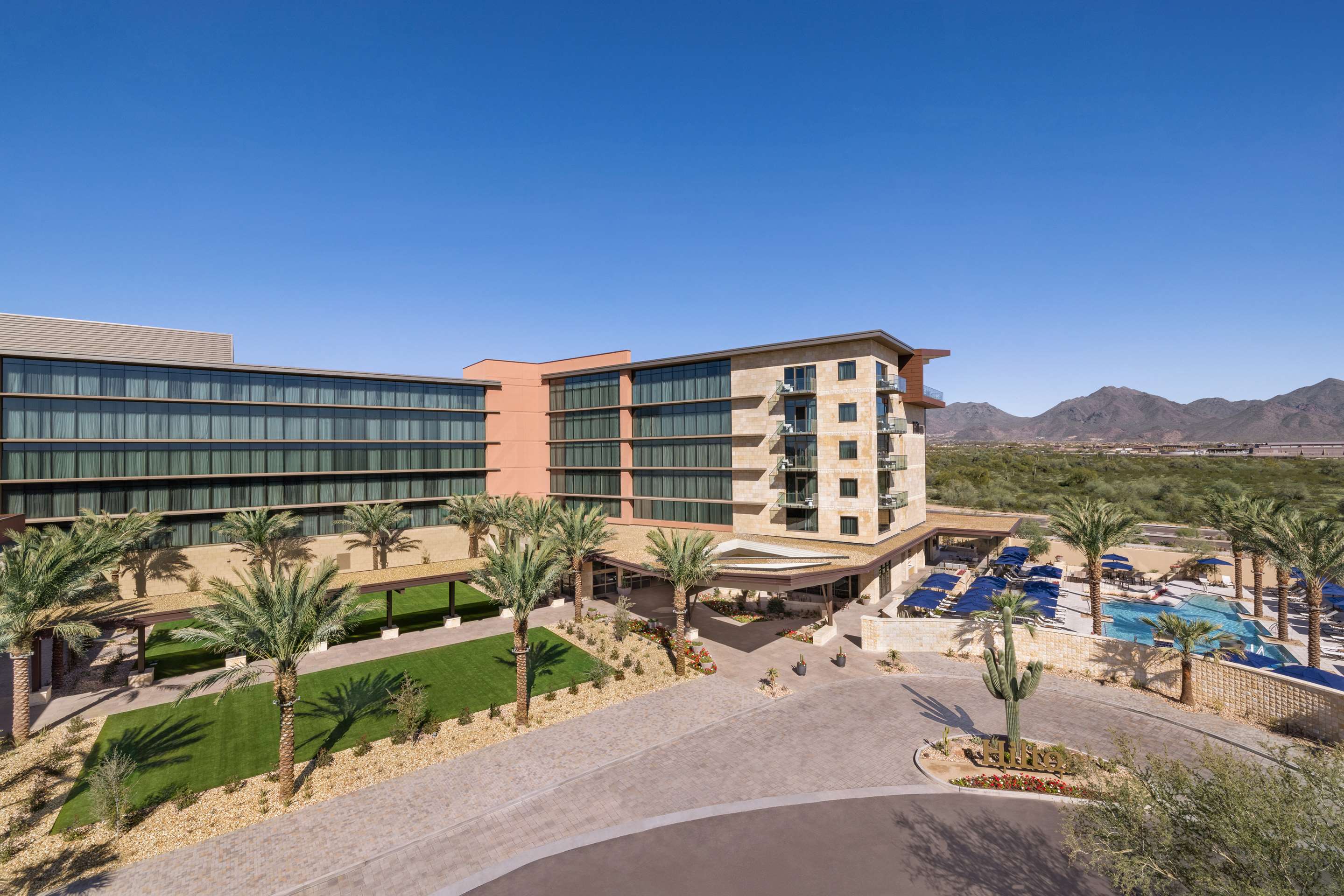 Exterior | Hilton North Scottsdale At Cavasson