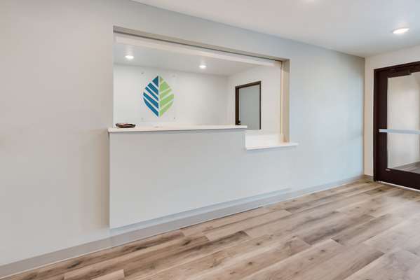  - WoodSpring Suites Meridian - I-84, Exit 46