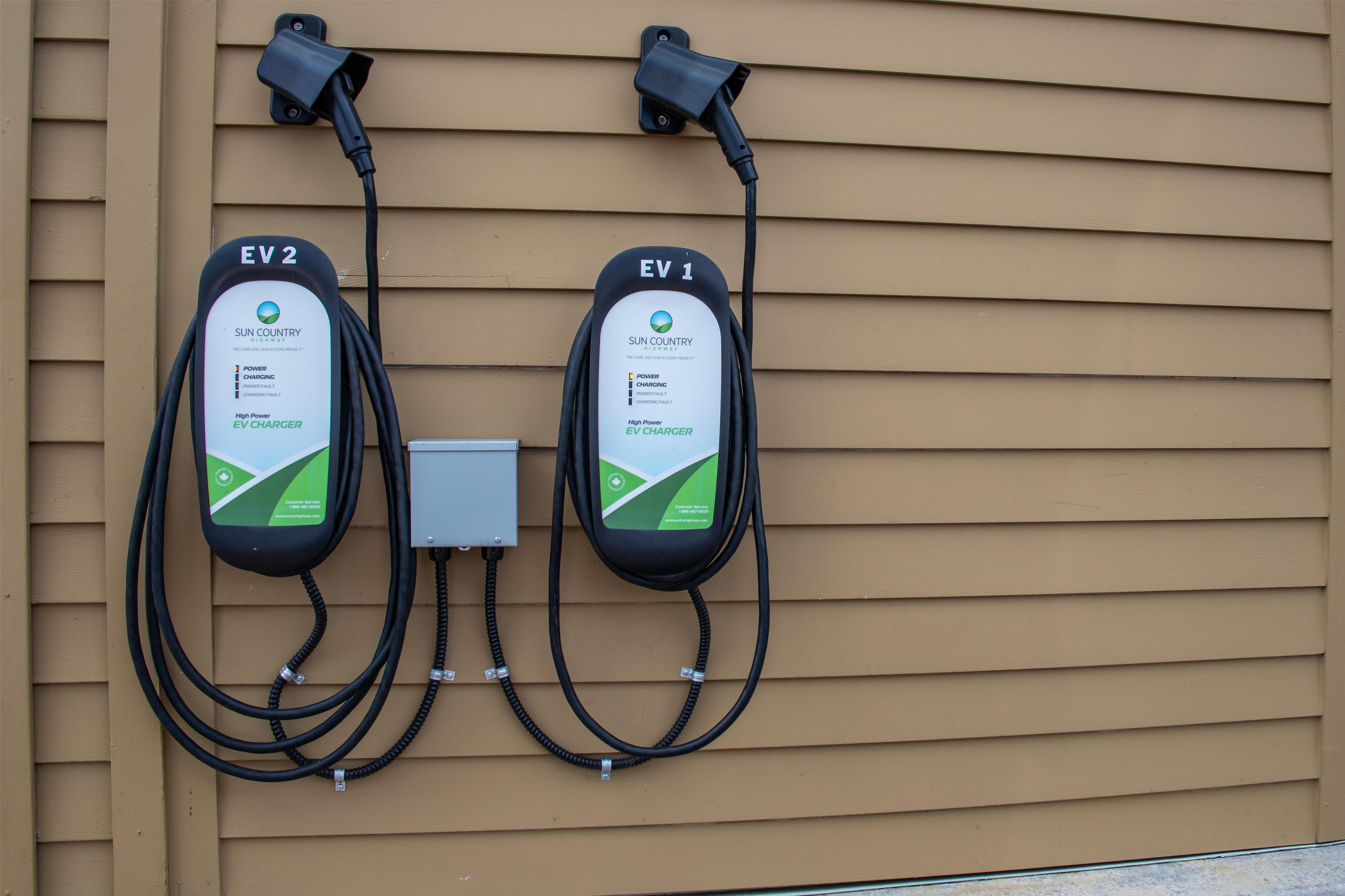 EV Charging Stations | The Bard's Inn, BW Signature Collection by Best Western