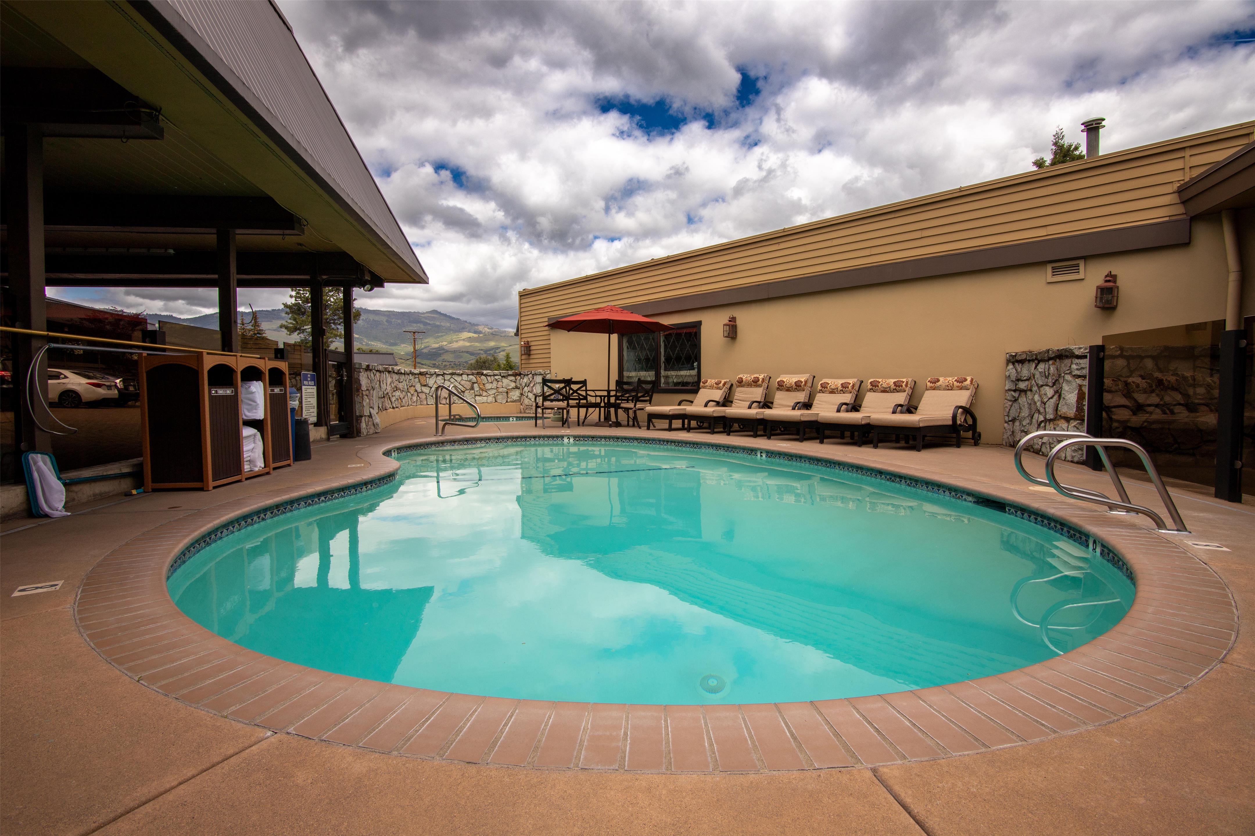 Pool Area | The Bard's Inn, BW Signature Collection by Best Western
