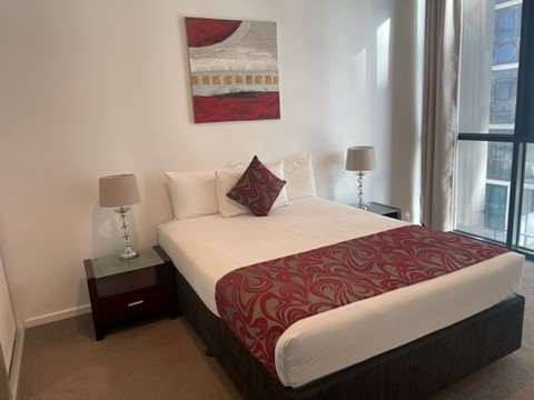 RNR APARTMENTS ADELAIDE-guestroom-Guest Room,On-Site.jpg
