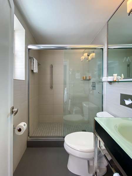  - Marseilles Beachfront Hotel Miami Beach