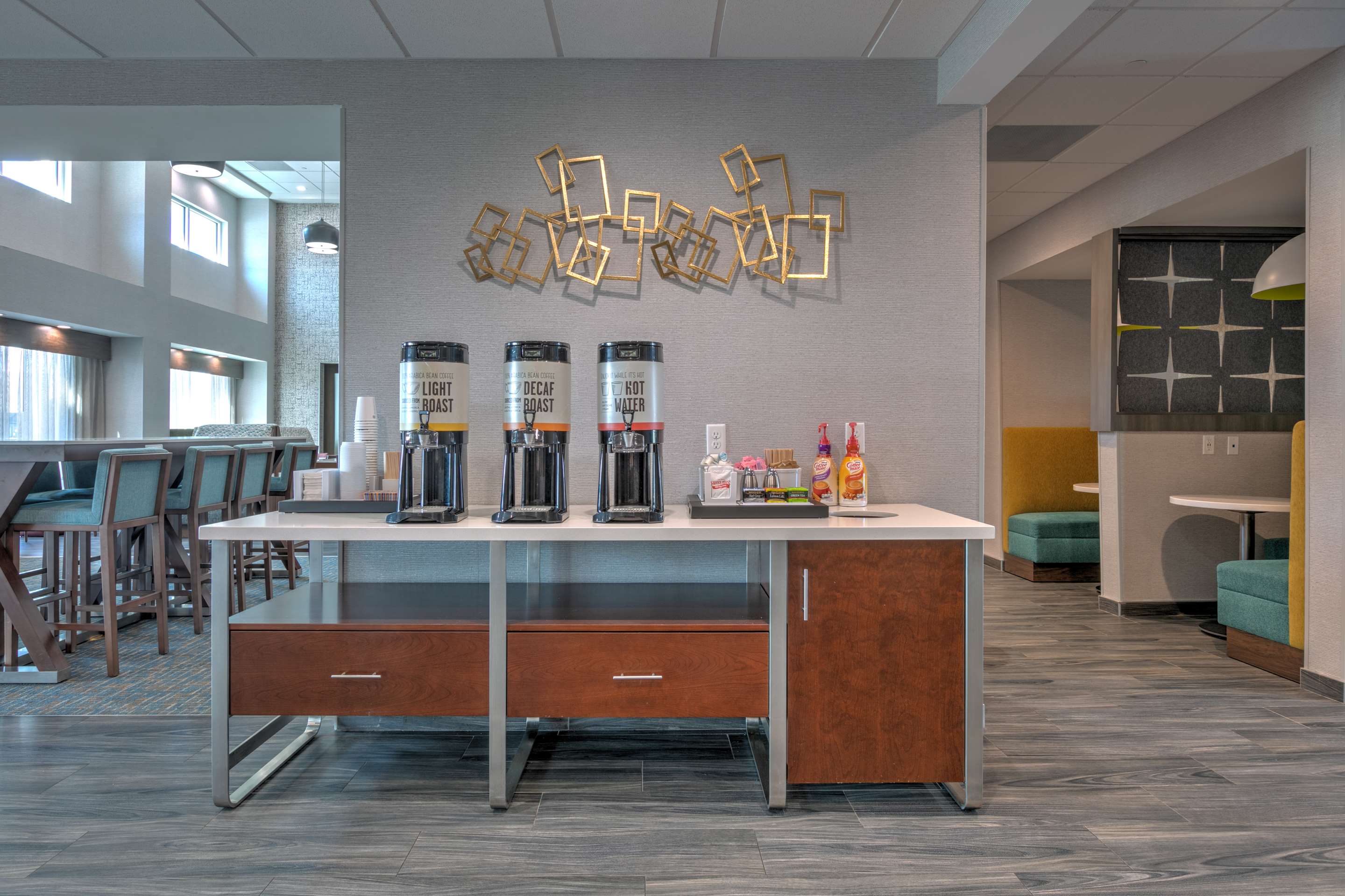Restaurant | Hampton Inn & Suites Port Lavaca, Tx
