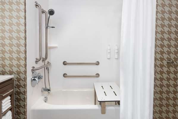  - Home2 Suites by Hilton Wildwood