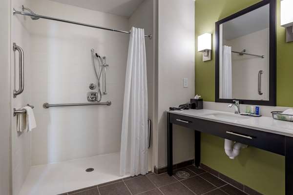  - Sleep Inn & Suites Crosby