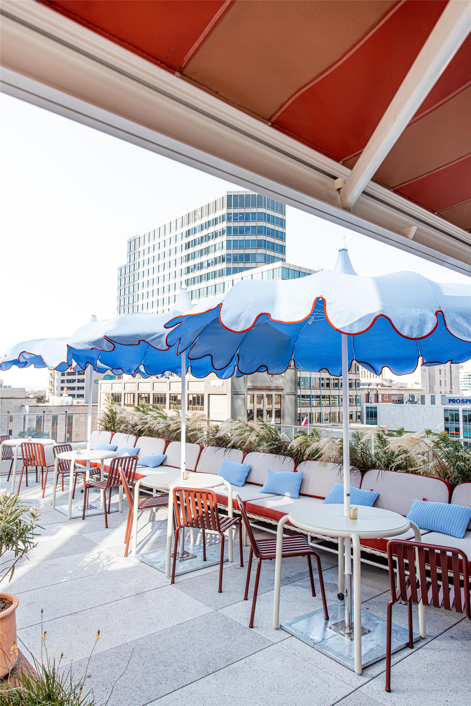 Bar Lounge | Hyatt Centric Congress Ave Austin