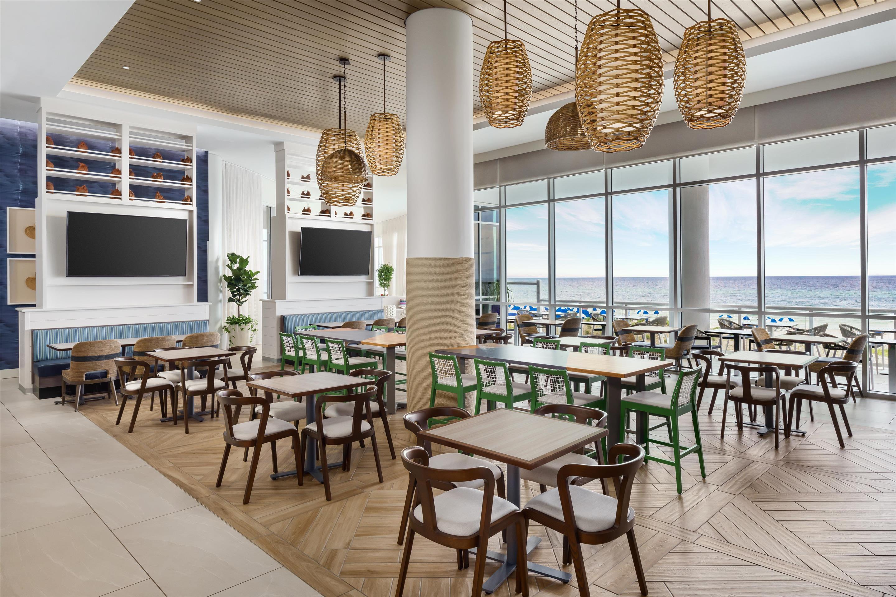Restaurant | Hyatt Place Panama City Beach