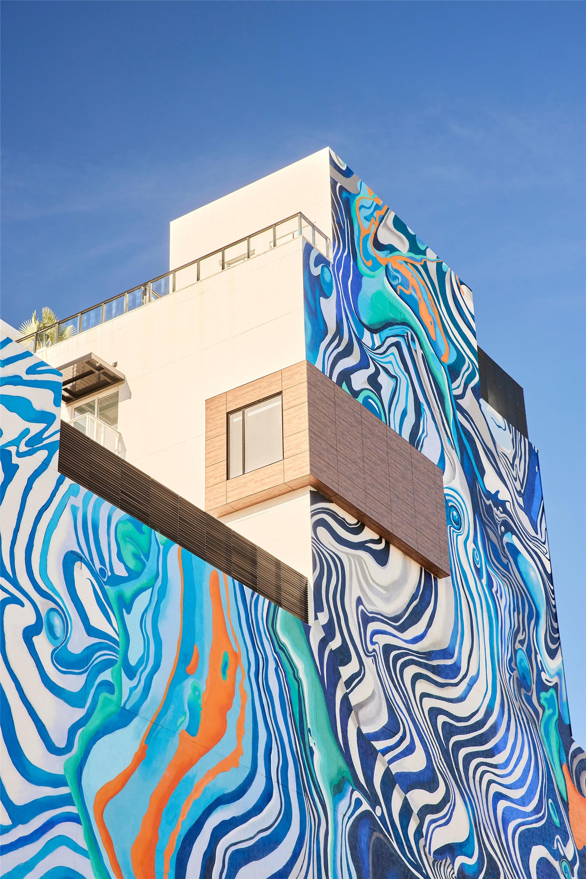 Exteriors Mural HDR | Arlo Wynwood