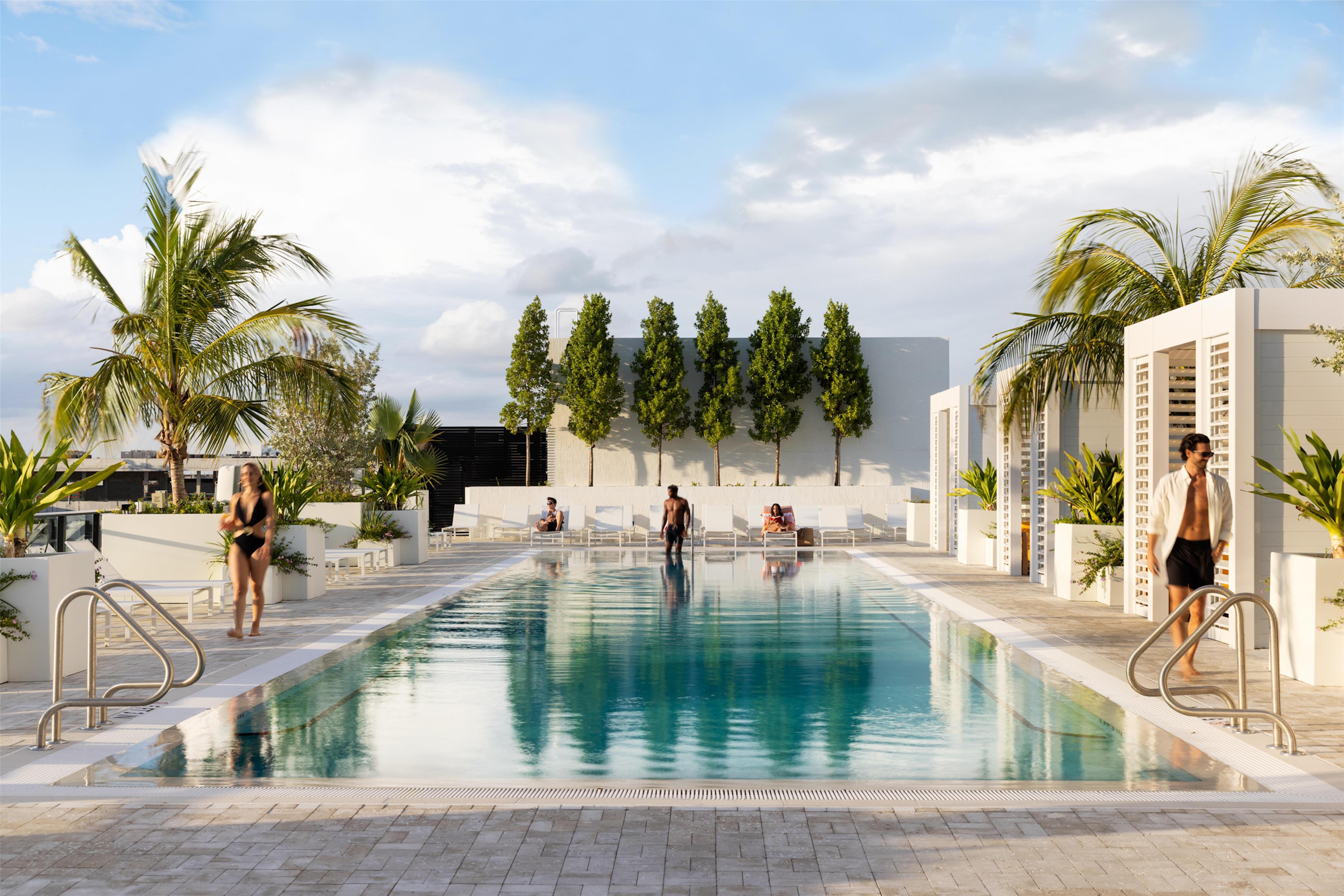 Wynwood Lifestyle Pool | Arlo Wynwood