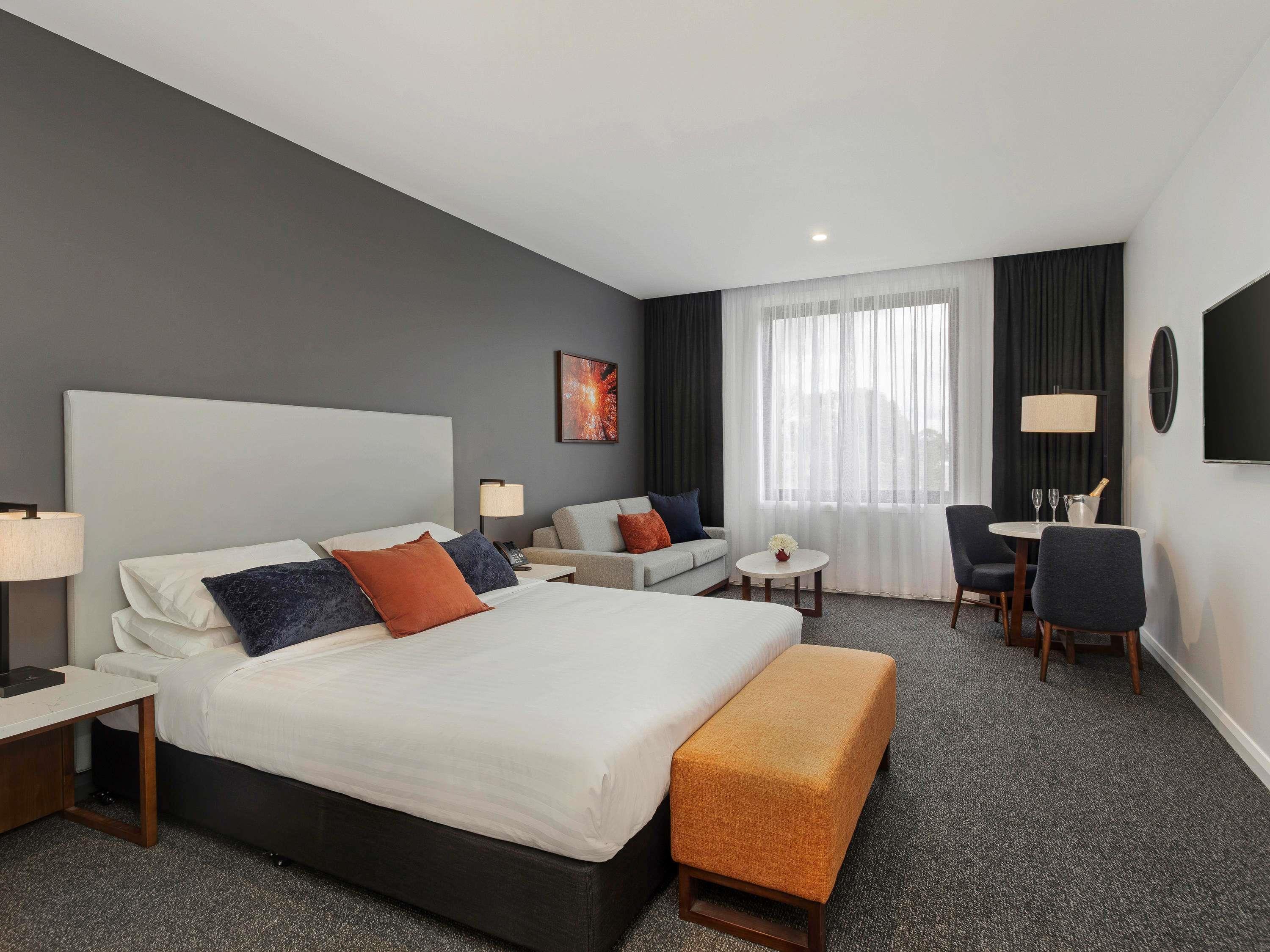 MANTRA TRARALGON Room Type - Standard King Room