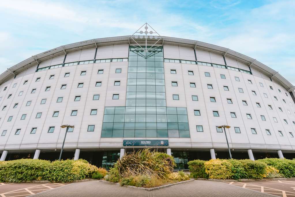 Bolton Stadium Hotel,Radisson Individual