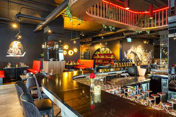 Restaurant - Halifax Tower Hotel & Conference Centre