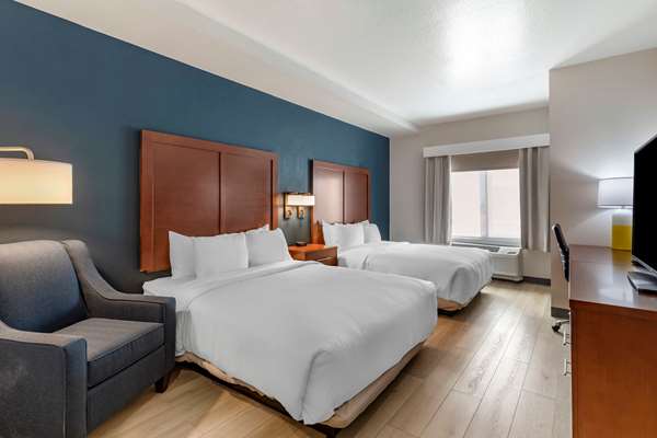 Suite - Comfort Inn & Suites Bennett - I-70, Exit 304