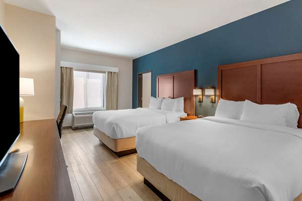 Suite - Comfort Inn & Suites Bennett - I-70, Exit 304