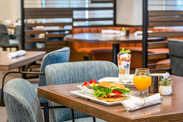 Restaurant - Cambria Hotel New Haven