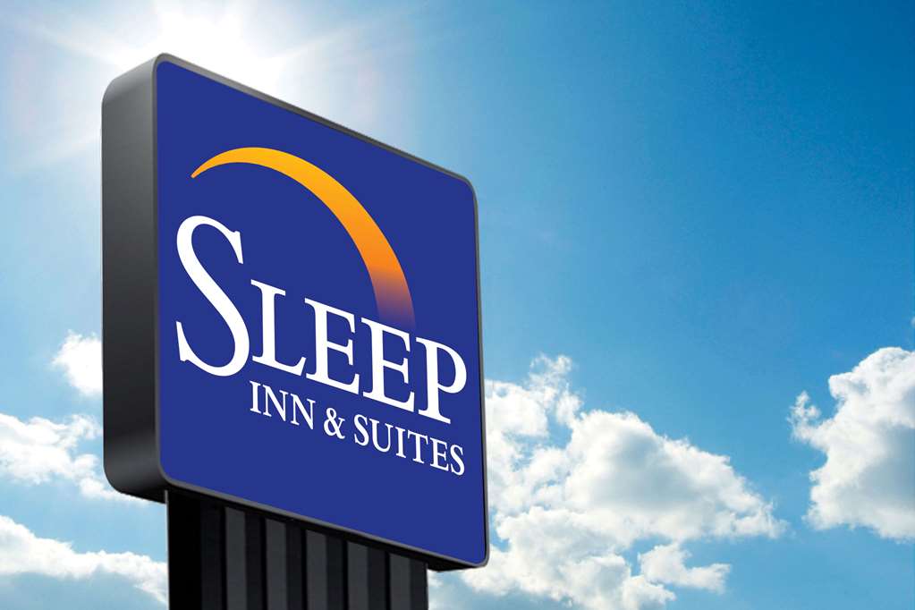 Sleep Inn & Suites-Coliseum Area