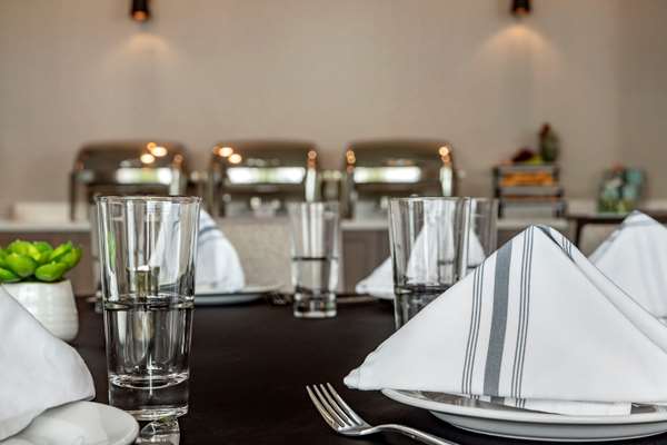 Restaurant - Cambria Hotel Downtown Columbia