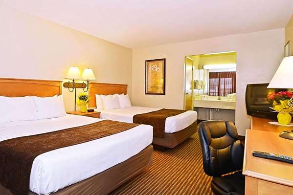  - Days Inn Birch Run - I-75, Exit 136
