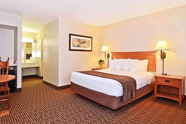  - Days Inn Birch Run - I-75, Exit 136