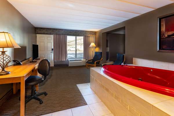  - Days Inn Birch Run - I-75, Exit 136