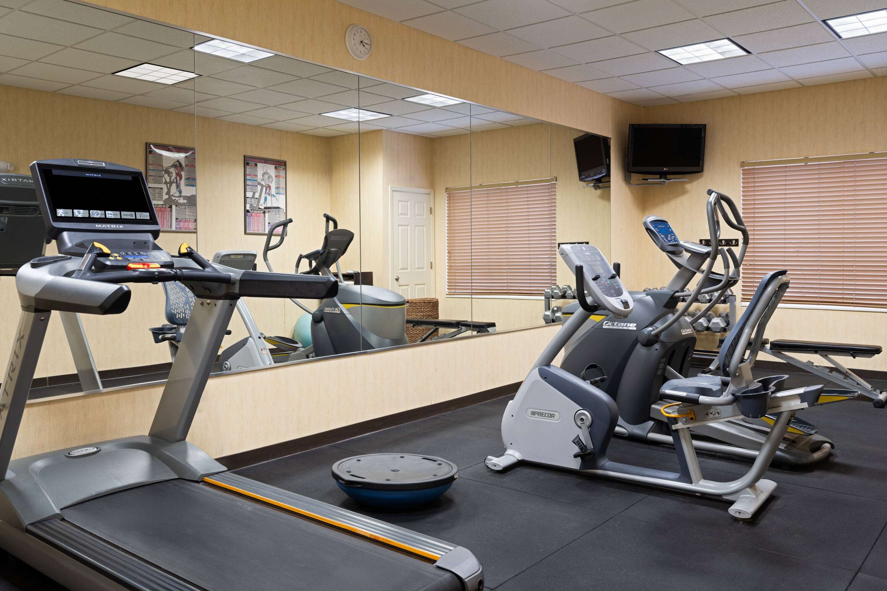 Health club fitness center gym | Wyndham Garden Otsego-Minneapolis