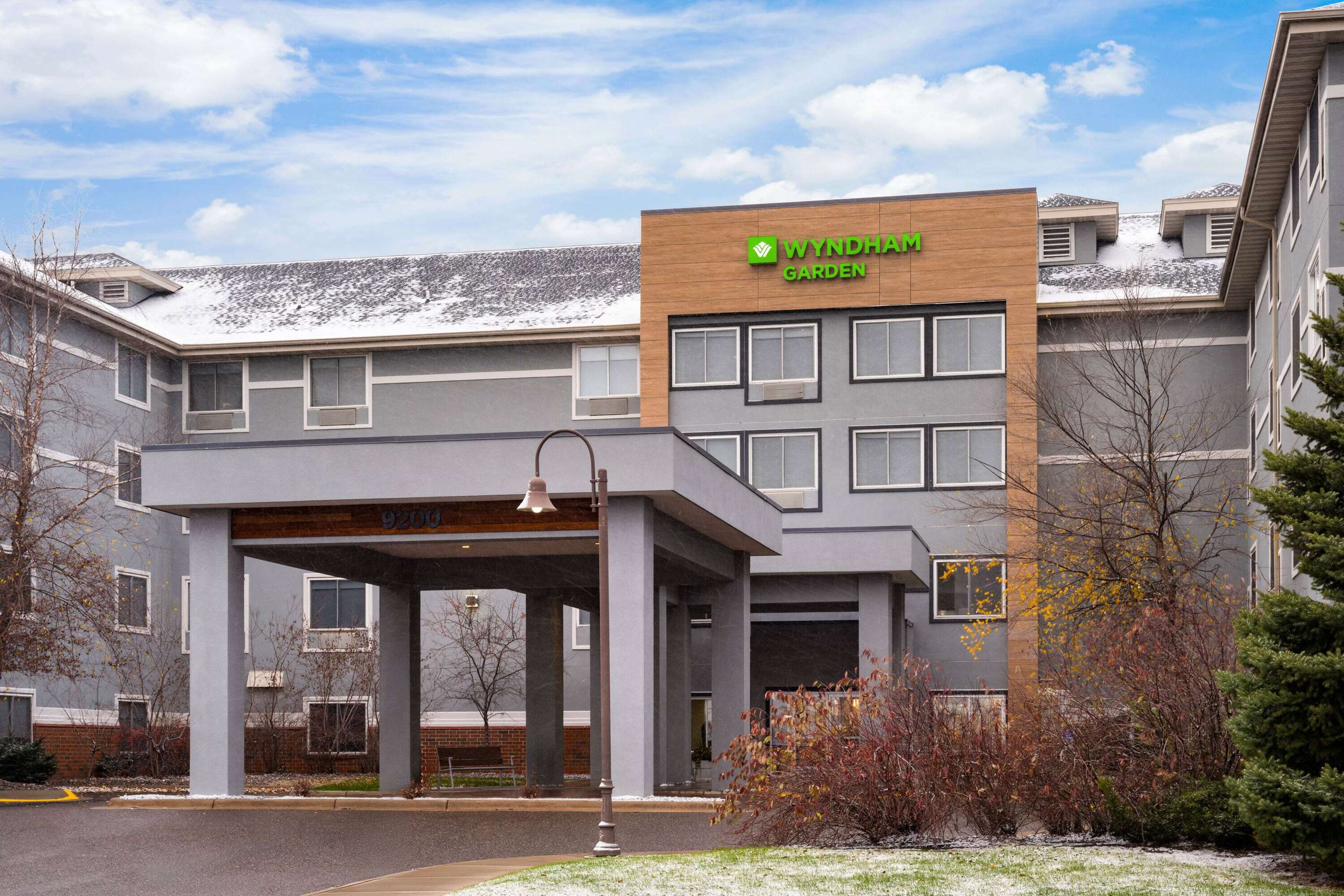Exterior | Wyndham Garden Otsego-Minneapolis