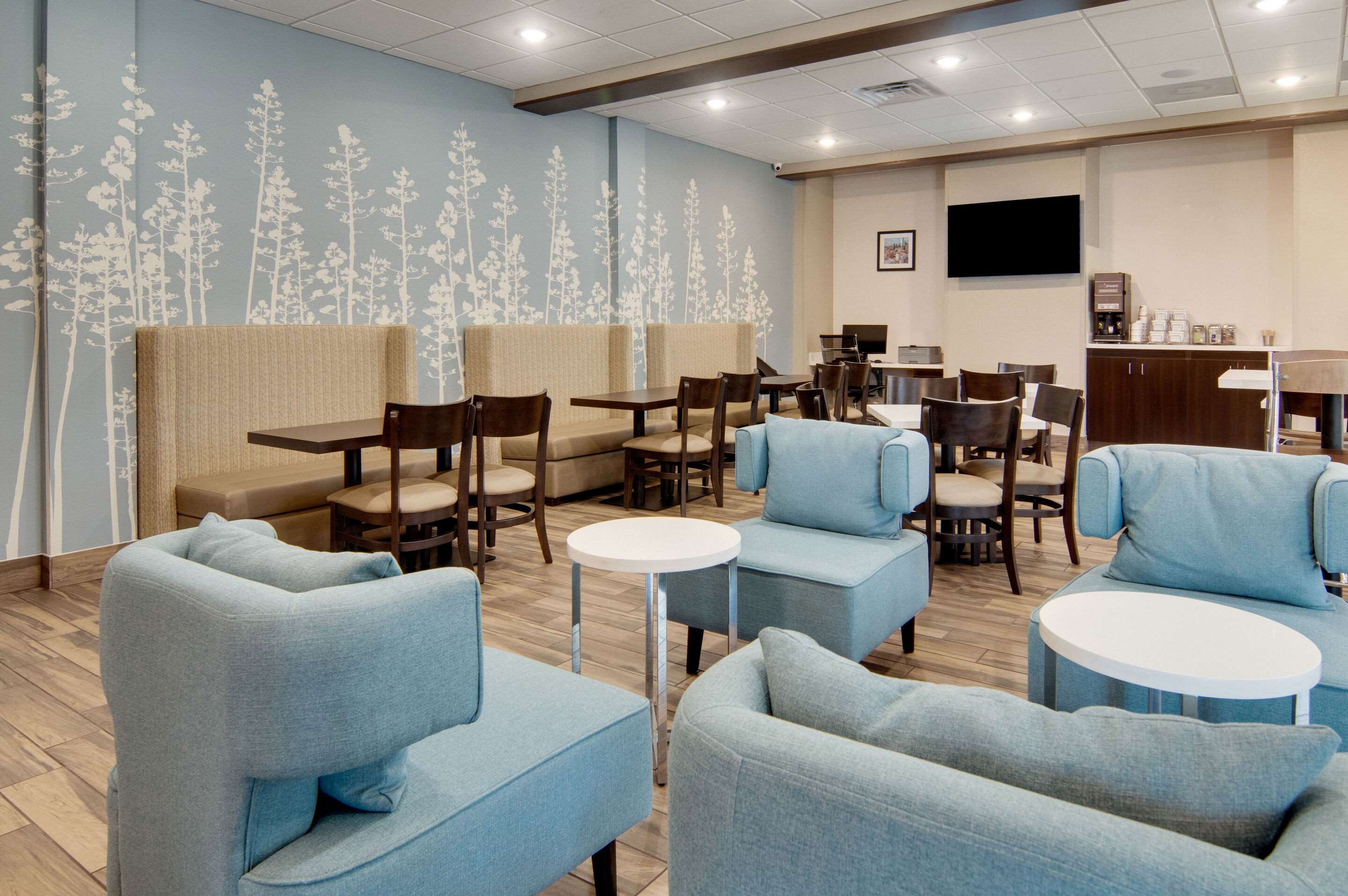 Enjoy breakfast in this seating area