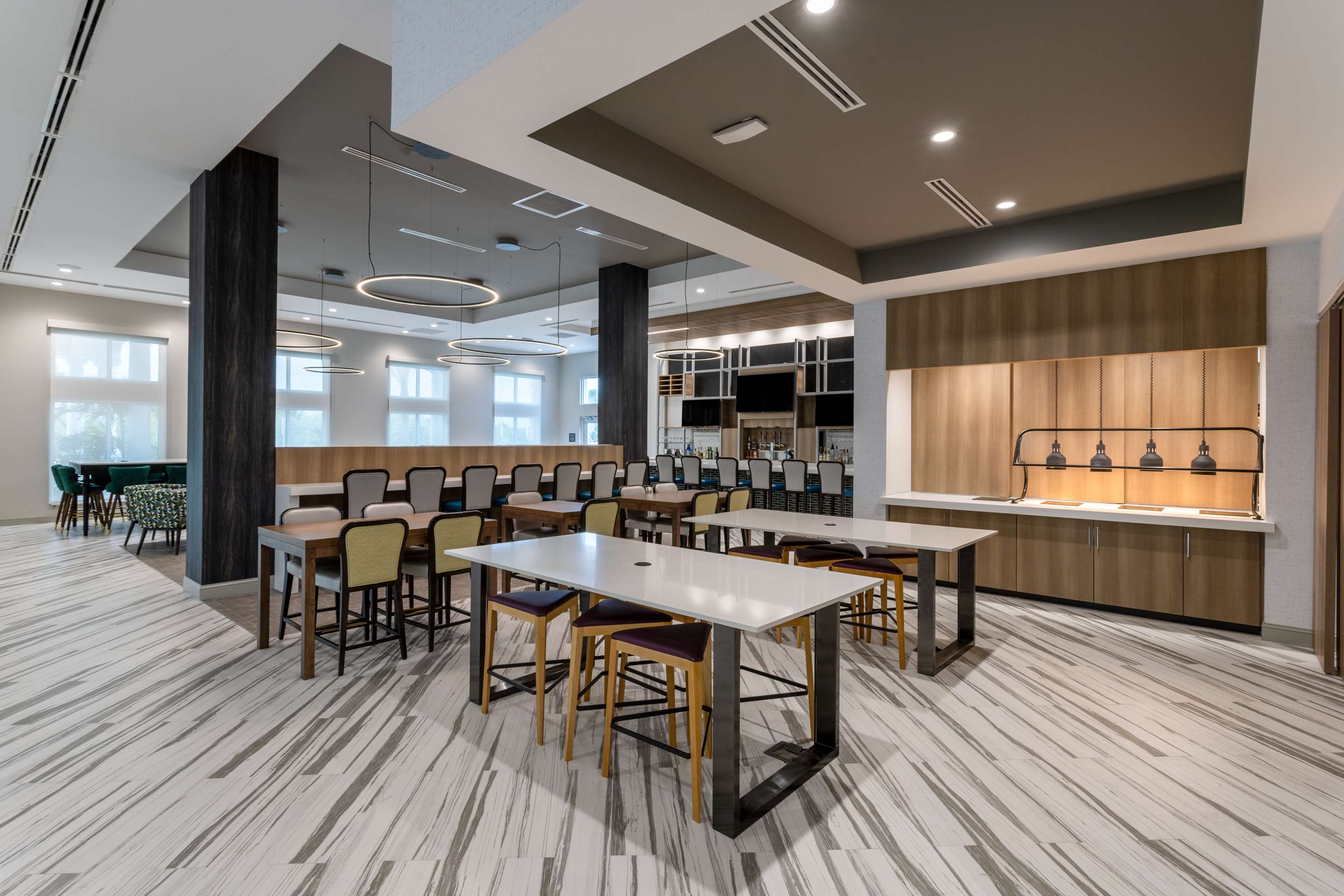 Breakfast Area | Hilton Garden Inn St. Augustine Historic District