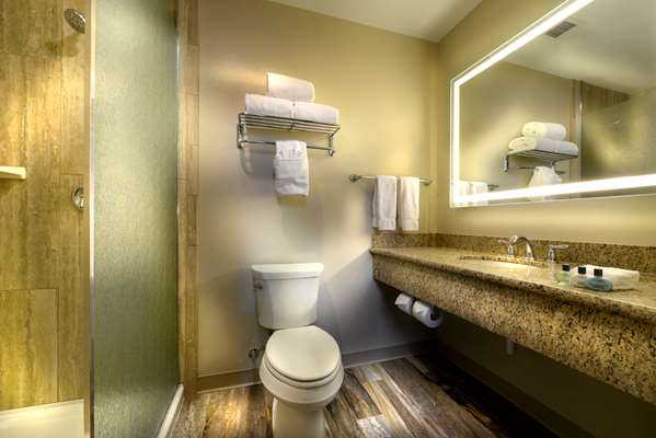  - Hotel Maison Yakima - I-82, Exit 33