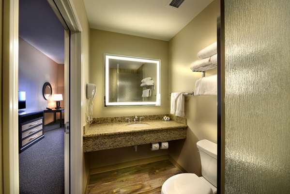  - Hotel Maison Yakima - I-82, Exit 33