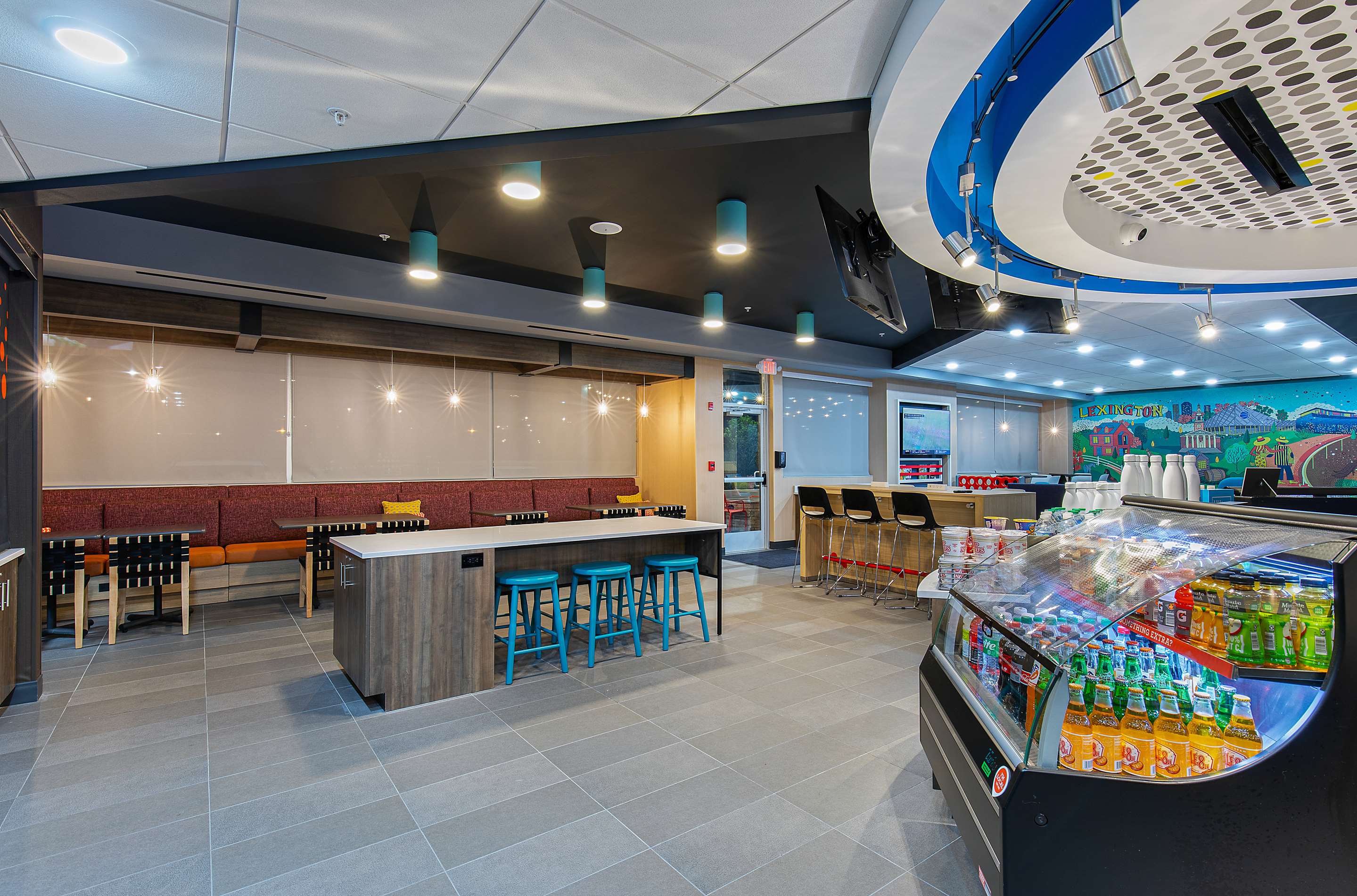 Breakfast Area | Tru By Hilton Lexington University Medical Center, Ky