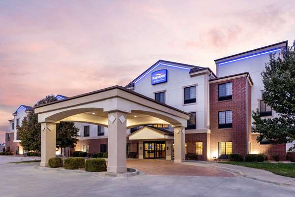 Exterior view - Baymont Inn & Suites Pratt